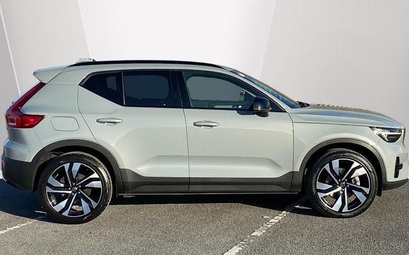 Used Volvo XC40 Ultra 197 HP (144 kW) 2026 SUV
