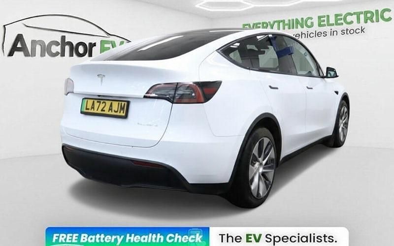 Used Tesla Model Y Long Range AWD 286 kW (389 HP) 2025 SUV