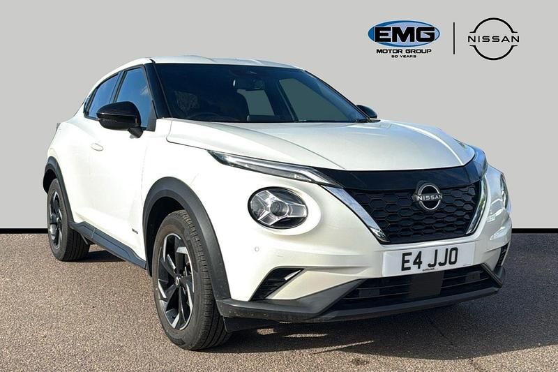 Used Nissan Juke N-Connecta 143 HP (105 kW) 2023 White SUV