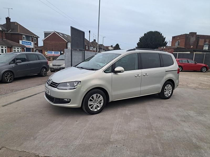 Begagnad VW Sharan SE 2012 Silver Minibuss