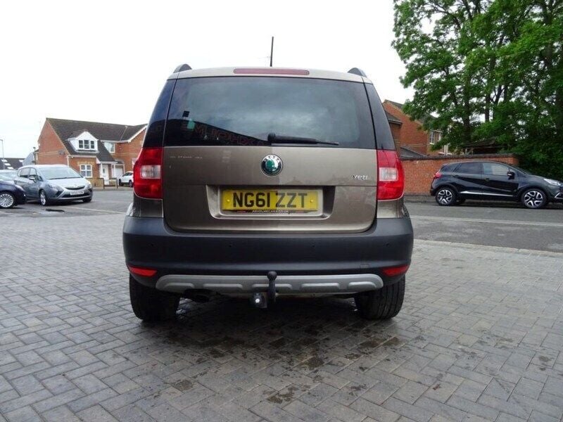 Image 4/4