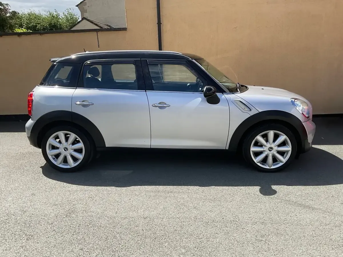 Used Mini Cooper D 2011 Silver Hatchback