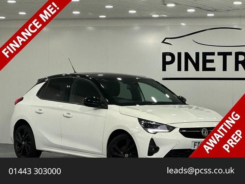 Used Vauxhall Corsa SRi 100 HP (73 kW) 2020 White Hatchback