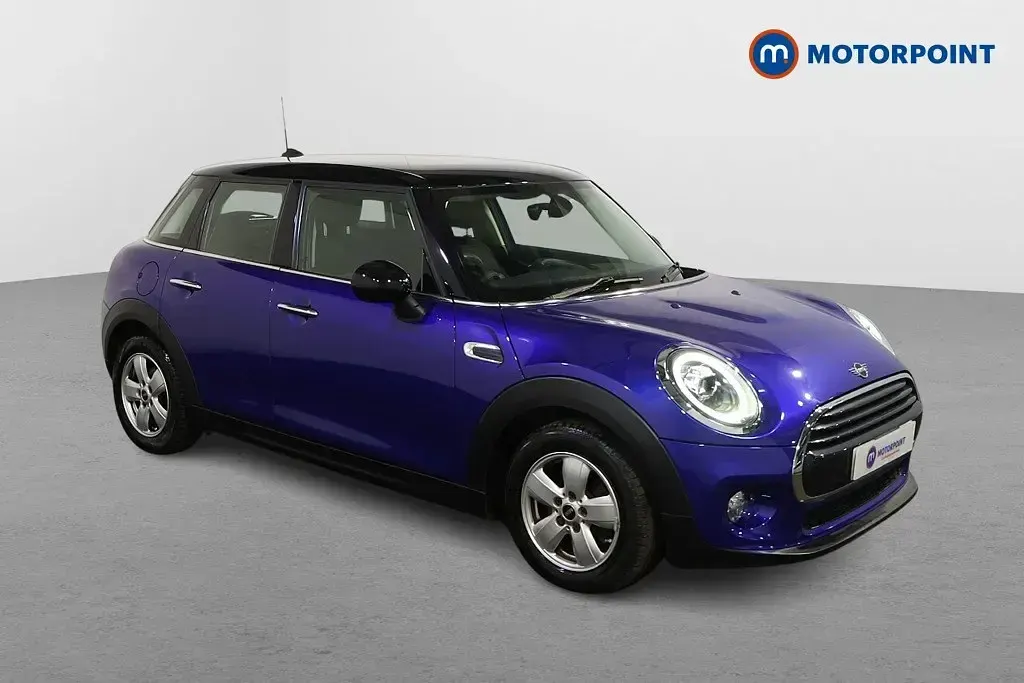 Używany Mini Cooper Hatch 136 KM (100 kW) 2018 Hatchback