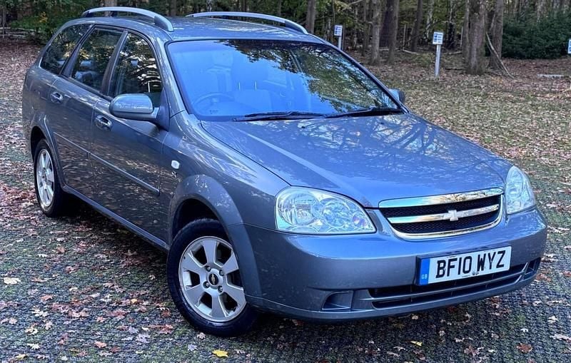 Grey Used 2010 Chevrolet Lacetti SX Estate | £2,850 - Image 1/3