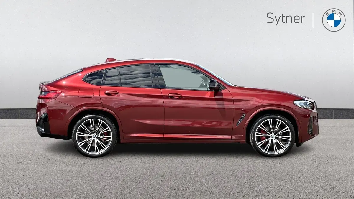 Used BMW X4 M Sport 355 HP (261 kW) 2022 Red SUV