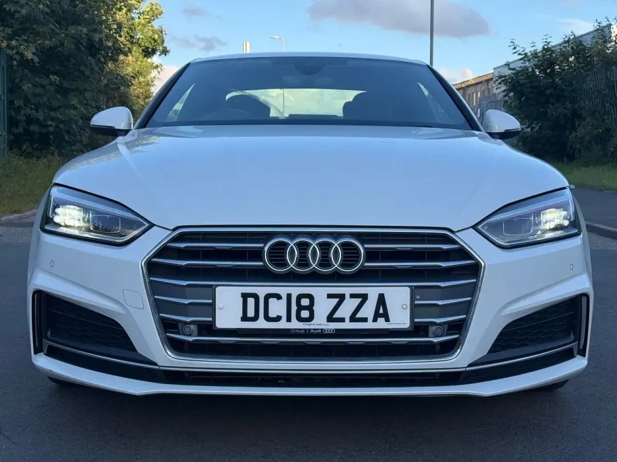 Used Audi A5 S-Line 150 HP (110 kW) 2018 White Coupe