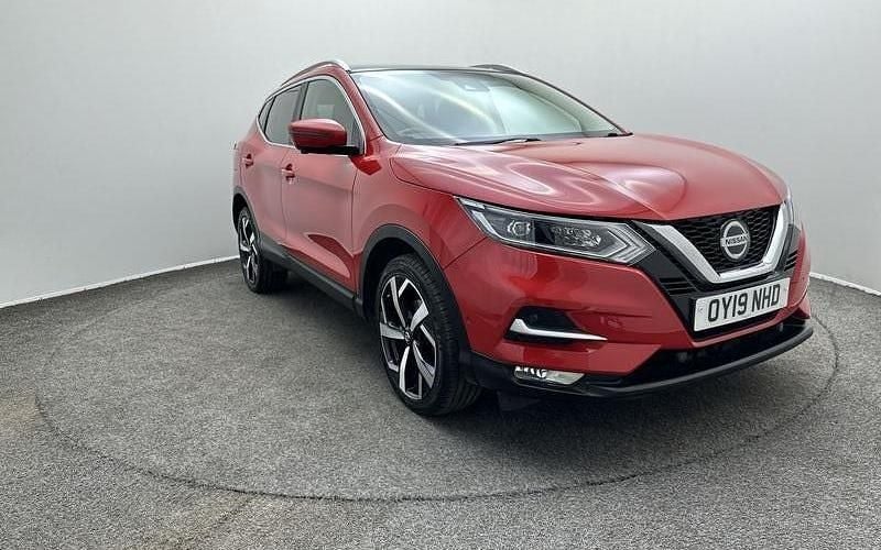 Used Nissan Qashqai Tekna 140 HP (102 kW) 2019 Red SUV