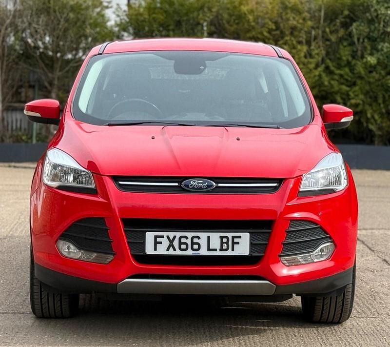 Used Ford Kuga Zetec 2016 Red SUV