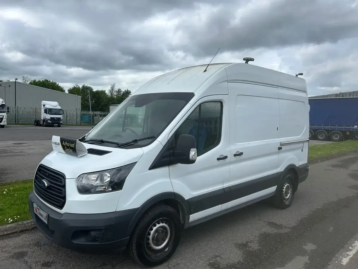 Used Ford Transit 130 HP (95 kW) 2018 White Van