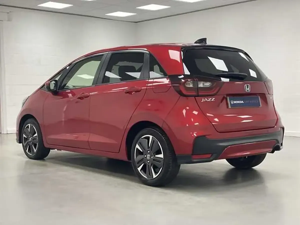 Used Honda Jazz Advance 122 HP (89 kW) 2023 Red Hatchback