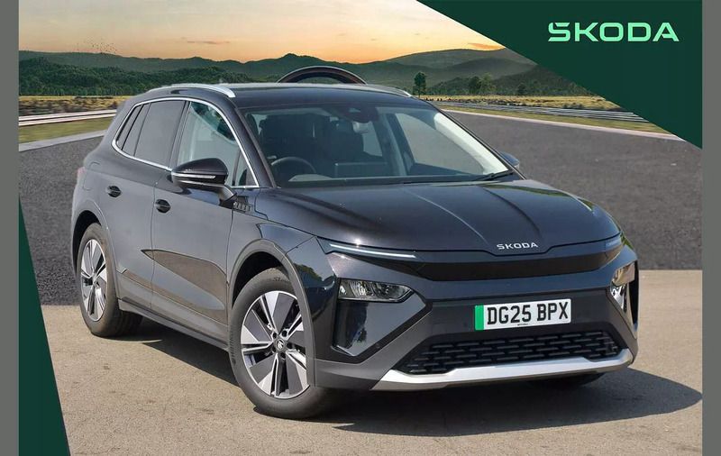 Black New 2025 Skoda Elroq SUV | £29,995 (Fair price) - Image 1/4