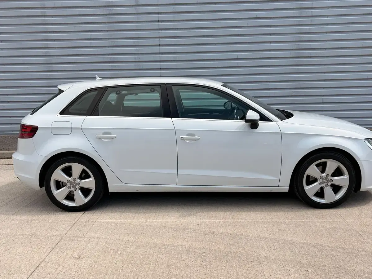 Used Audi A3 Sport 2013 White Hatchback