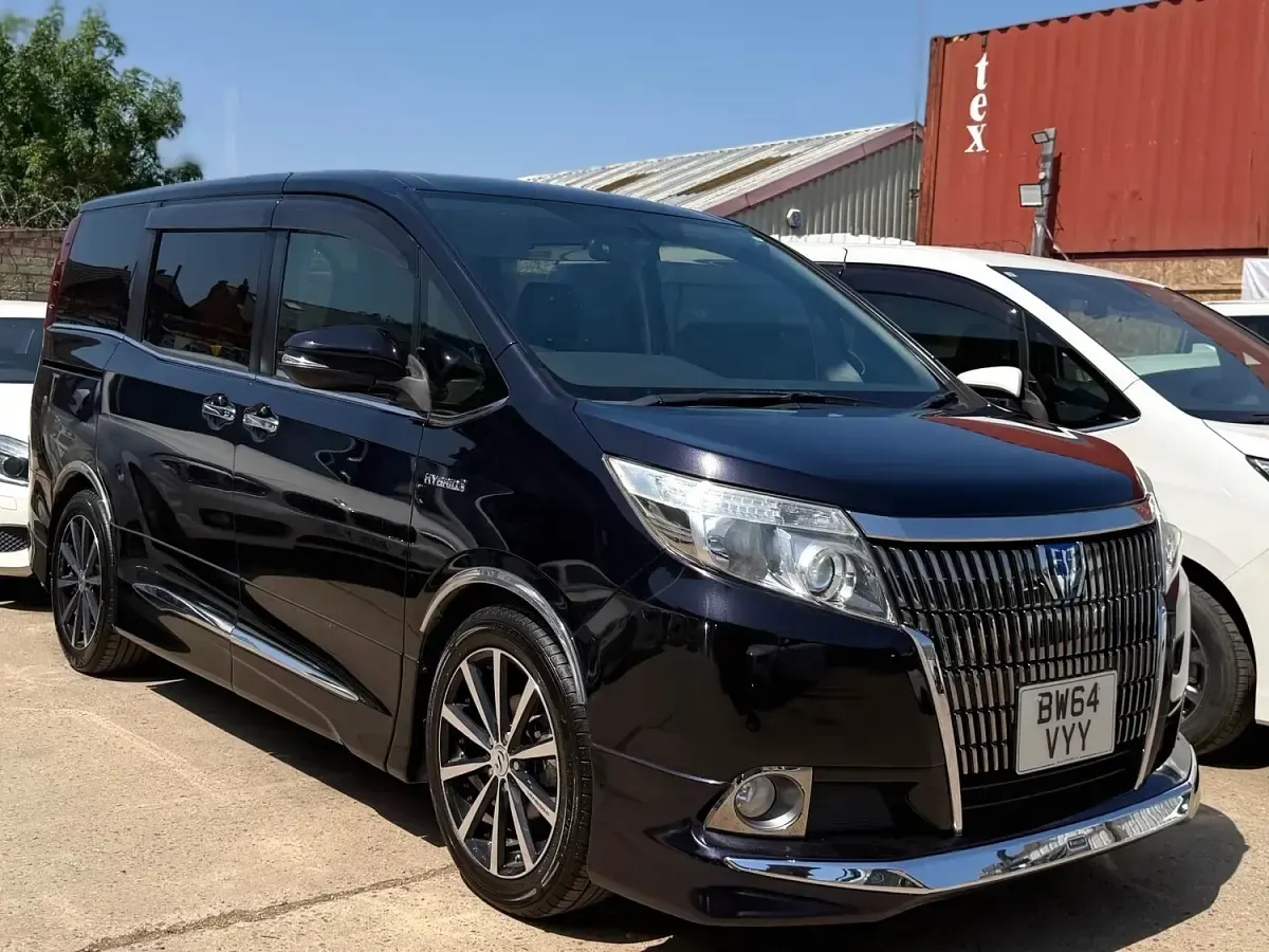 Used Toyota Noah 2015 Black MPV