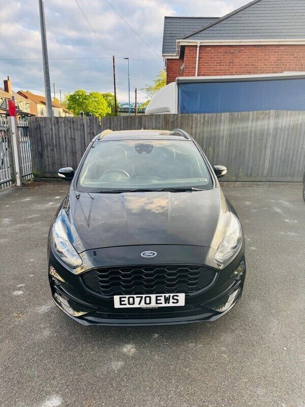 Black Used 2020 Ford S-MAX ST-Line MPV | £15,195 - Image 1/4