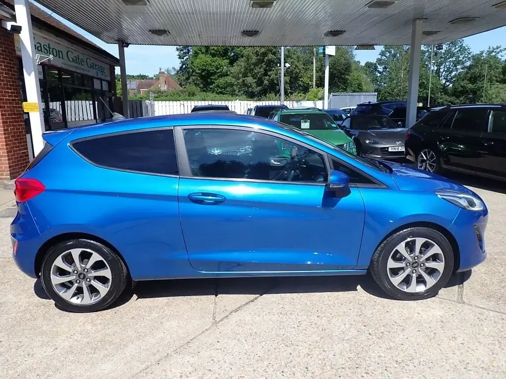 Used Ford Fiesta Trend 95 HP (69 kW) 2020 Blue Hatchback