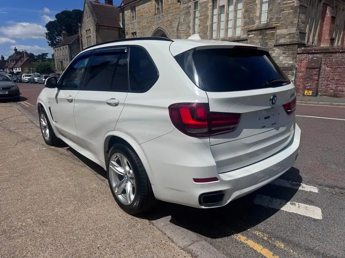 Used BMW X5 M Sport 258 HP (189 kW) 2016 White SUV