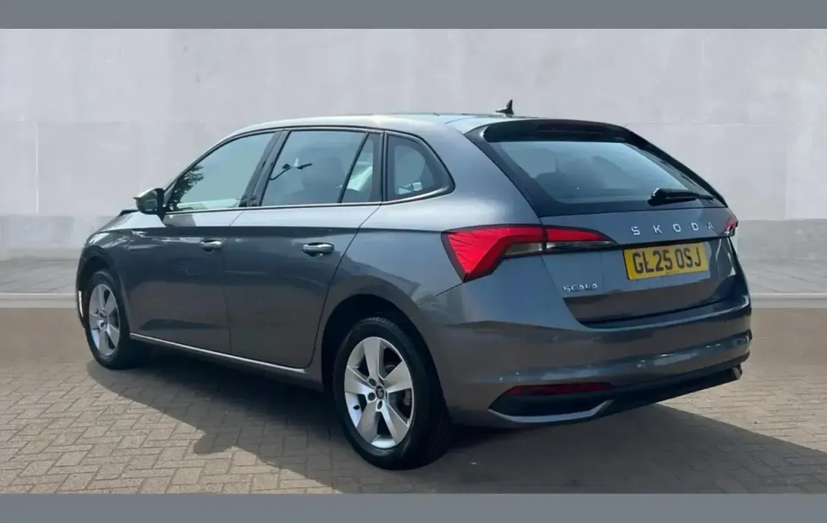 Used Skoda Scala SE 116 HP (85 kW) 2025 Graphite grey metallic Hatchback