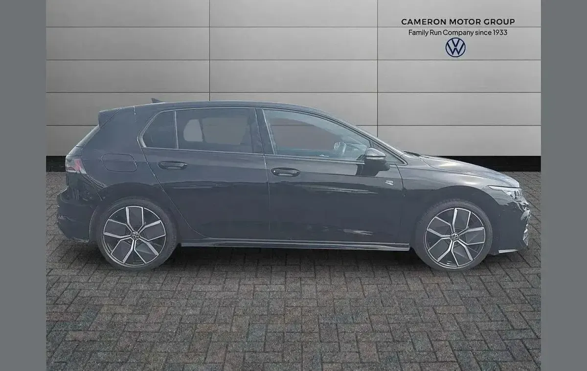 Used VW Golf VIII Black Edition 147 HP (108 kW) 2026 Black Hatchback