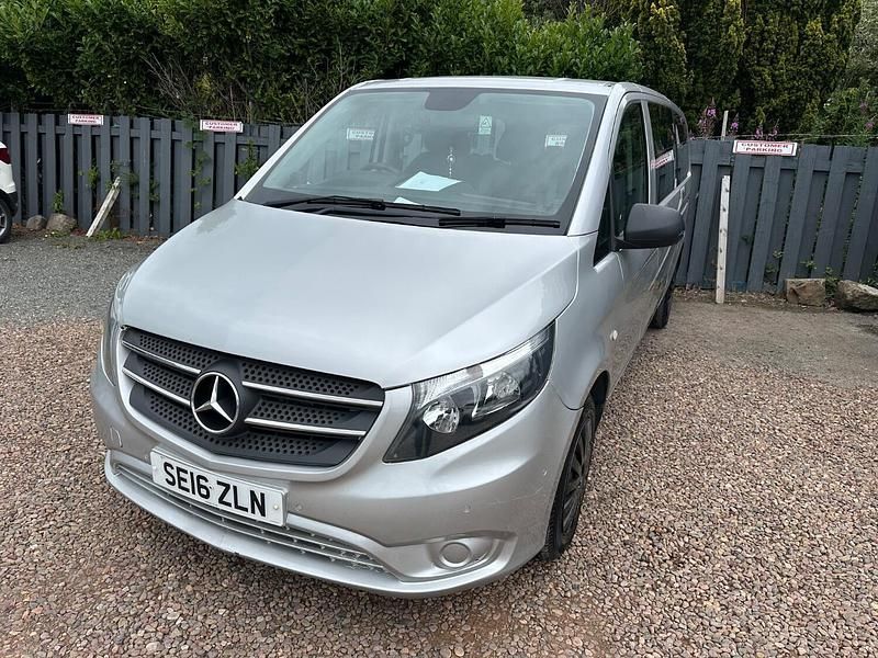Begagnad Mercedes Vito 2016 Silver Van