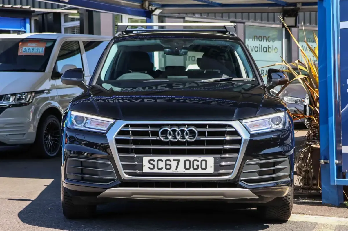 Used Audi Q5 Advanced 190 HP (139 kW) 2018 Black SUV
