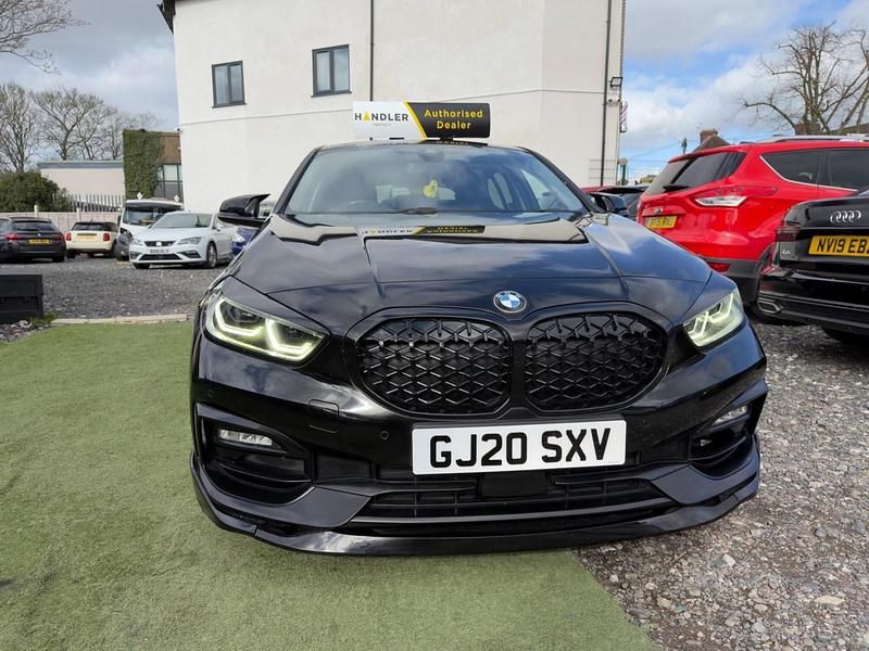 Used BMW 118 Sport Line 2020 Black Hatchback