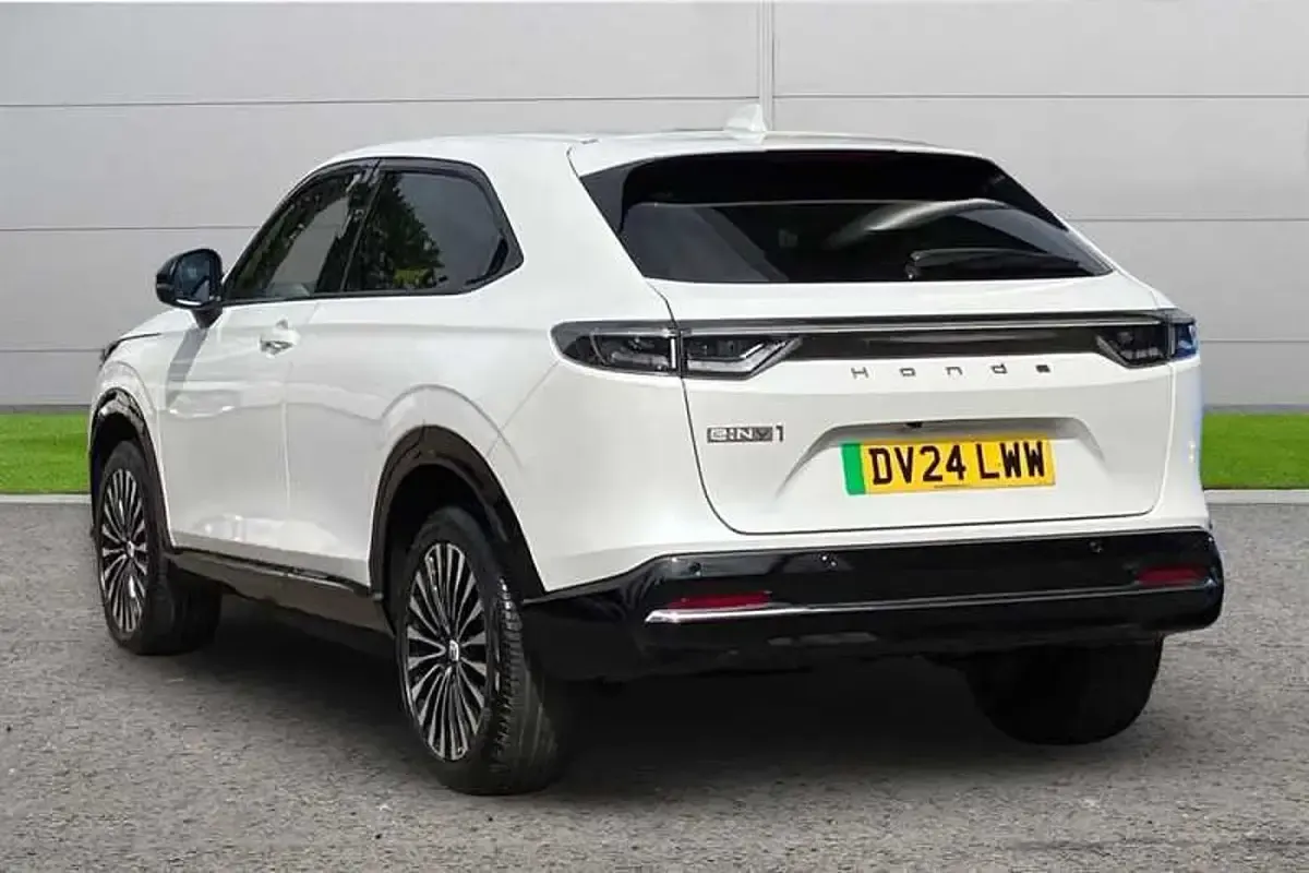 Used Honda e:Ny1 Elegance 150 kW (204 HP) 2024 White SUV
