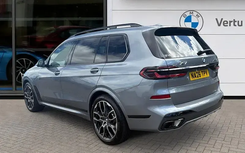 Used BMW X7 M Sport 352 HP (258 kW) 2025 Other SUV