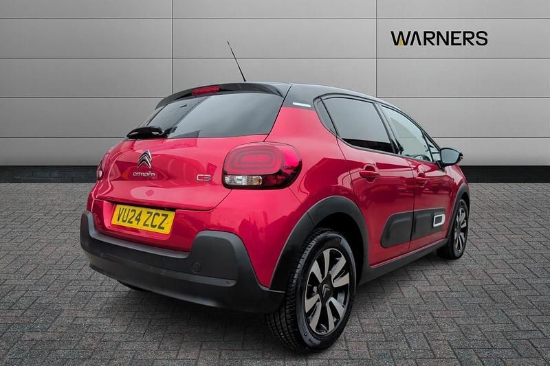 Used Citroën C3 PureTech 82 HP (60 kW) 2024 Red Hatchback