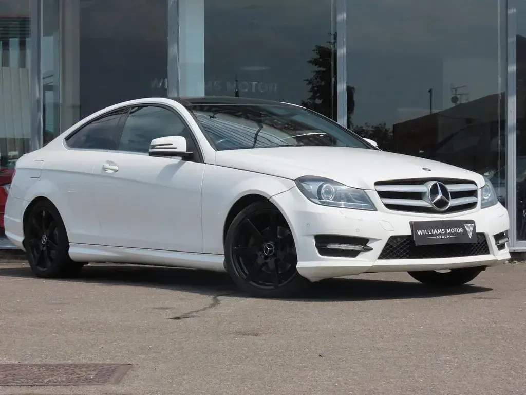 Used Mercedes C220 Sport Edition 2014 White Coupe