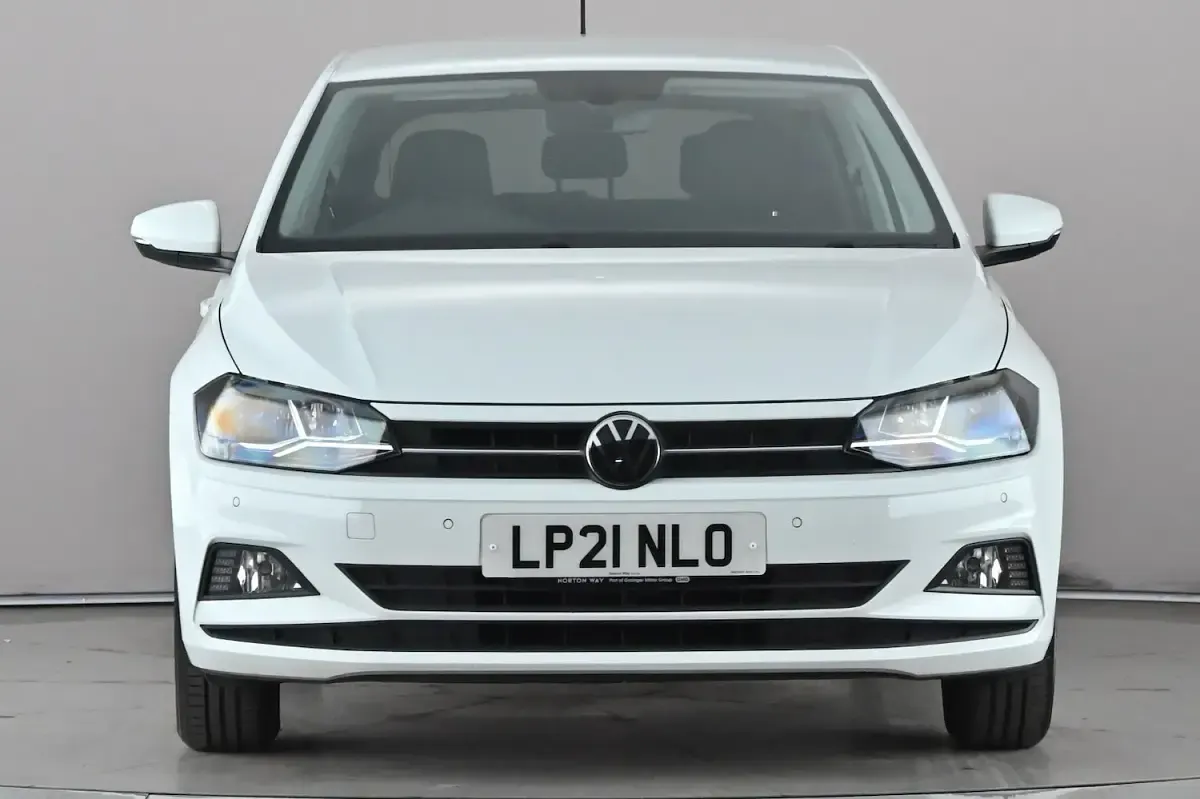 Begagnad VW Polo United 80 HK (58 kW) 2021 Vit Halvkombi