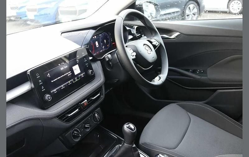 Used Skoda Fabia Colour Edition 79 HP (58 kW) 2024 Silver Hatchback