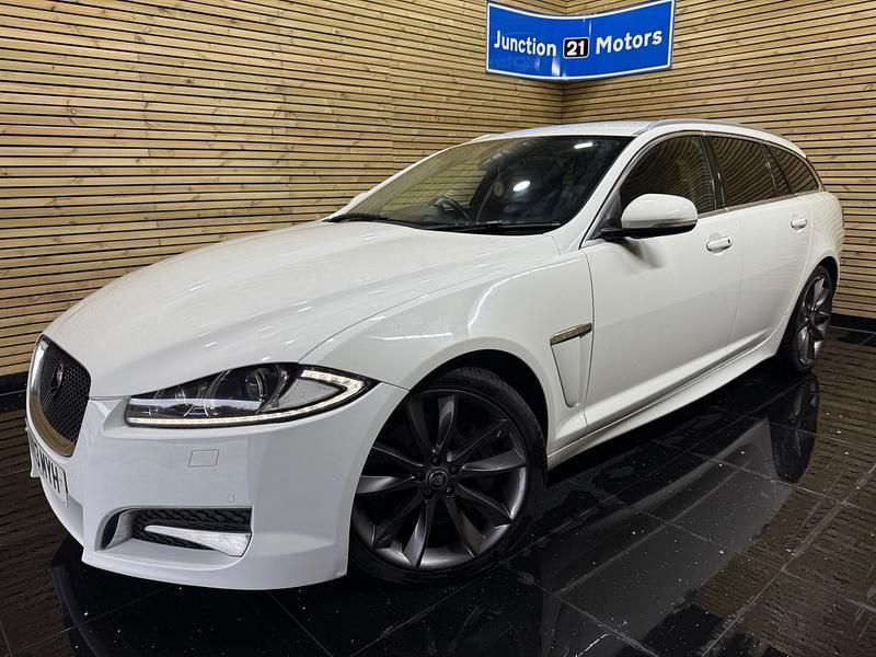 White Used 2013 Jaguar XF Sportbrake Portfolio Estate | £7,790 (Fair price) - Image 1/4