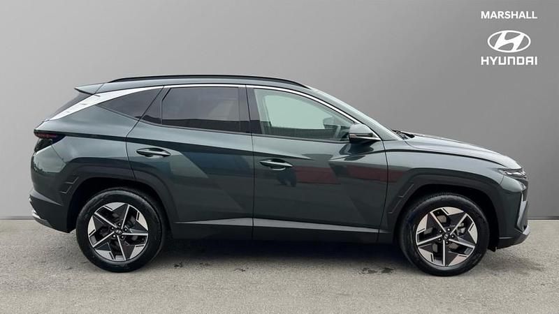 Used Hyundai Tucson Premium 215 HP (158 kW) 2025 Green SUV