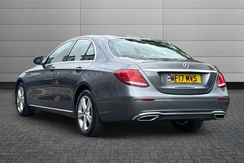 Used Mercedes E220 SE 191 HP (140 kW) 2017 Selenite grey Sedan
