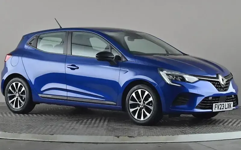 Used Renault Clio V Evolution 145 HP (106 kW) 2023 Hatchback
