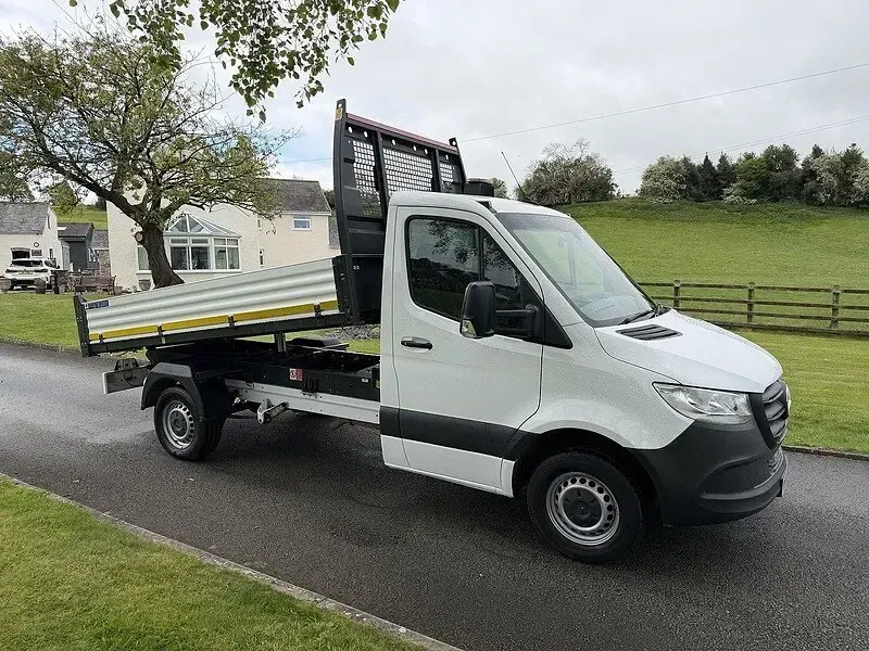Used Mercedes Sprinter 160 HP (117 kW) 2021 White Van