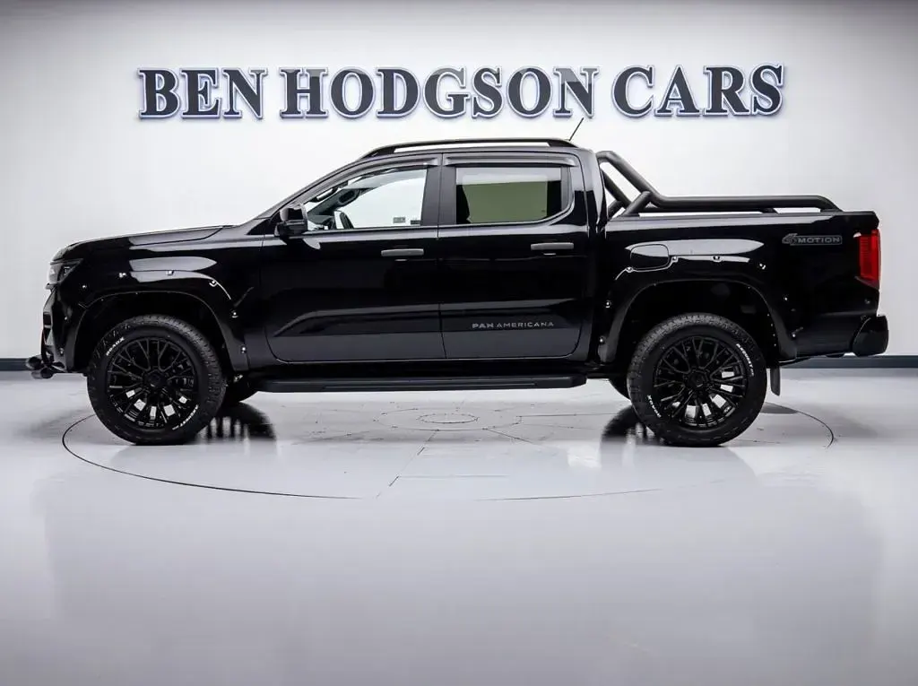New VW Amarok PanAmericana 240 HP (176 kW) 2026 Black Pickup