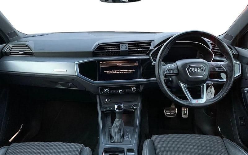 Used Audi Q3 S-Line 150 HP (110 kW) 2023 SUV