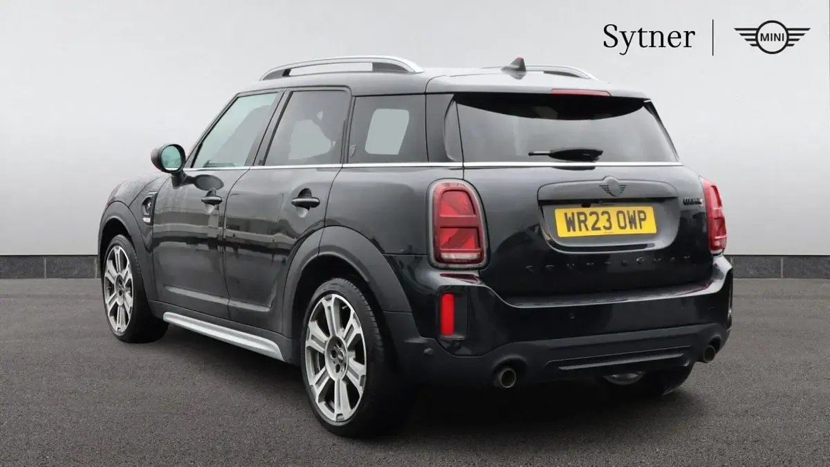 Used Mini Cooper S Countryman Exclusive 176 HP (129 kW) 2023 Black SUV