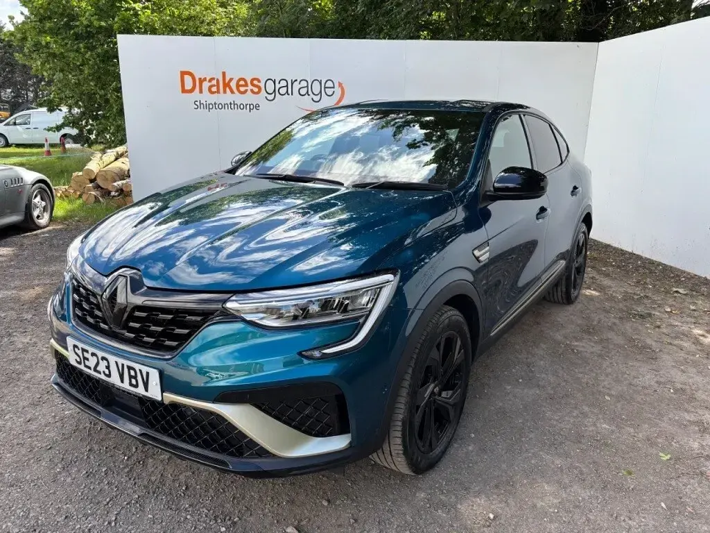 Used Renault Arkana Engineered 2023 Blue SUV