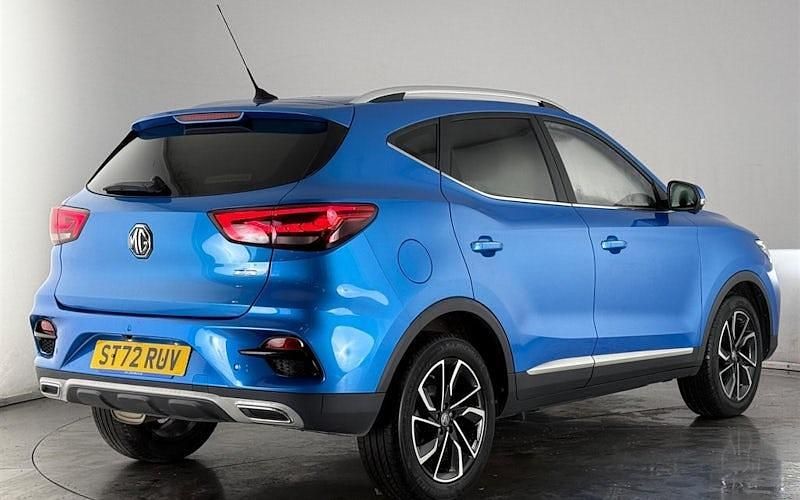 Used MG ZS Exclusive 106 HP (77 kW) 2023 Blue SUV