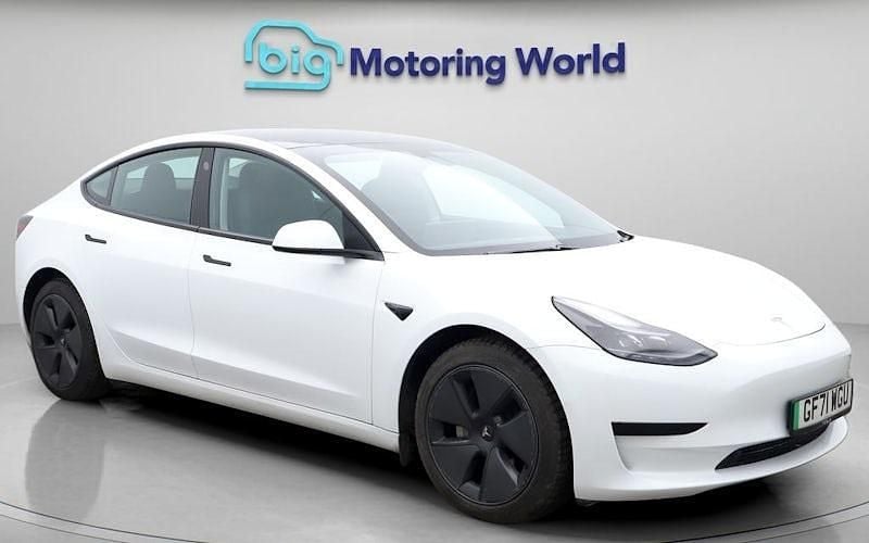 Used 2021 Tesla Model 3 Standard Range Plus Sedan | £17,700 (Fair price) - Image 1/4