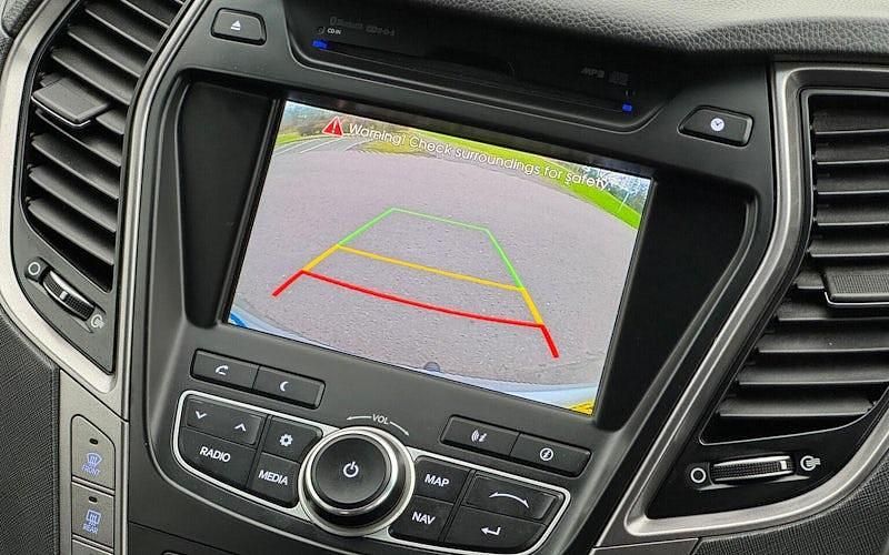 Used Hyundai Santa Fe Premium 197 HP (144 kW) 2015 Silver SUV