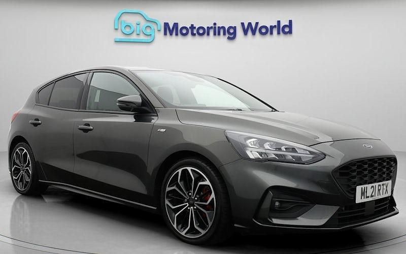 Used 2021 Ford Focus ST-Line X Hatchback | £13,500 (Good price) - Image 1/4