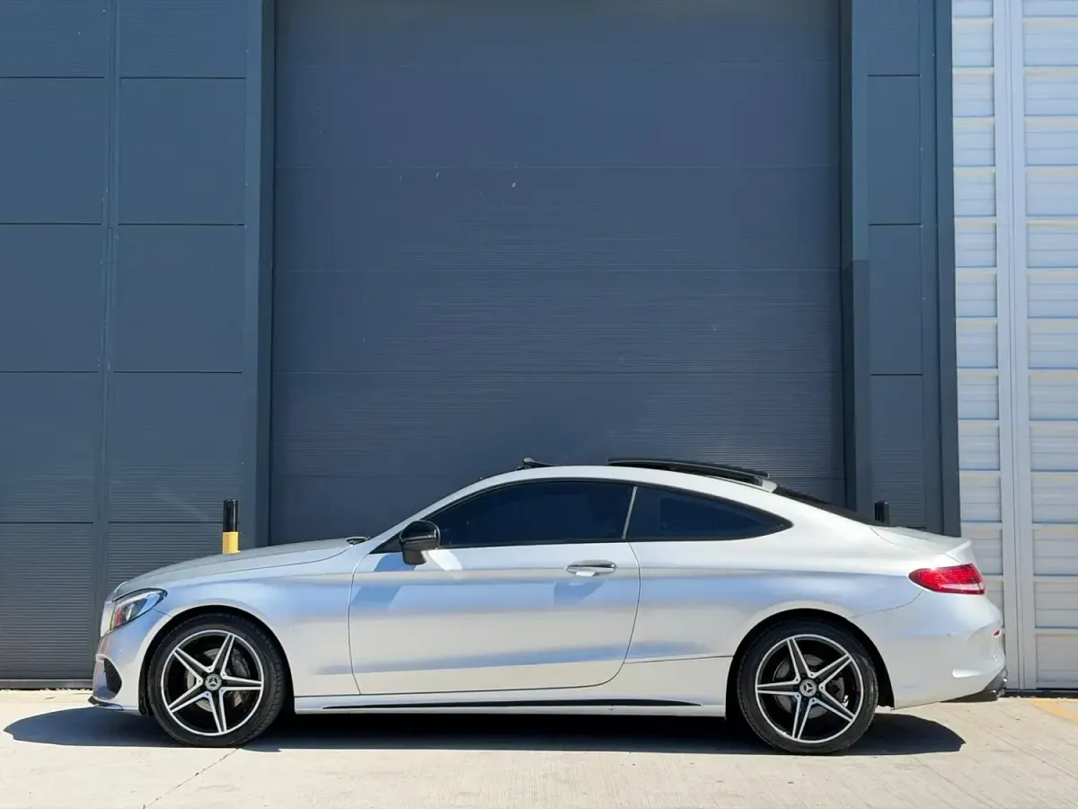 Used Mercedes C220 AMG Line Premium Plus 2017 Silver Coupe