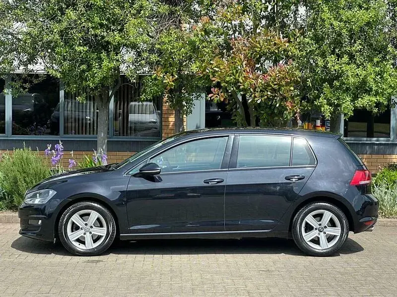 Used VW Golf VII Match 110 HP (80 kW) 2014 Black Hatchback