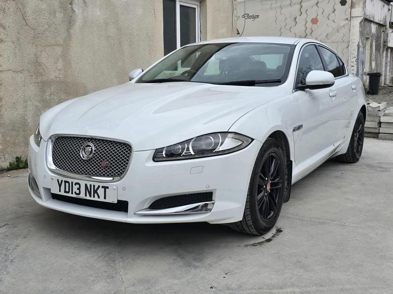Used Jaguar XF Luxury 2013 White Sedan