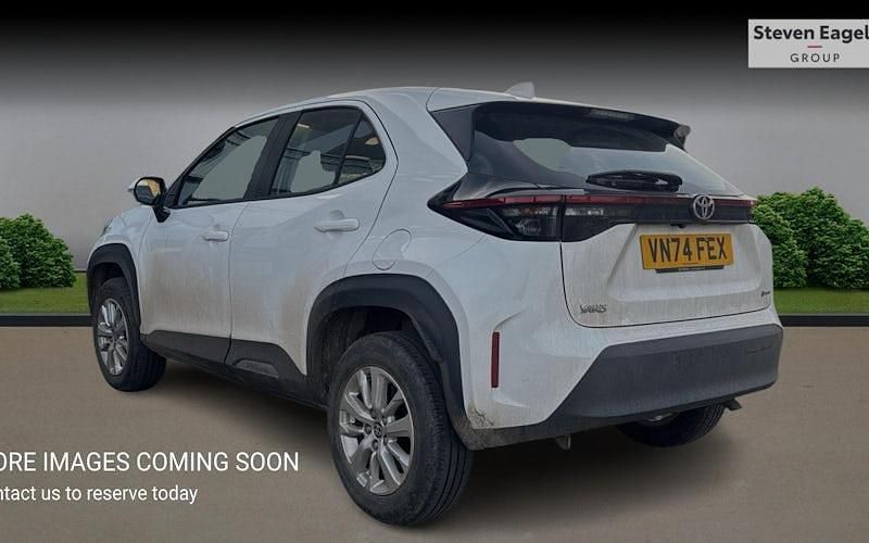 Used Toyota Yaris Hybrid 116 HP (85 kW) 2026 Estate