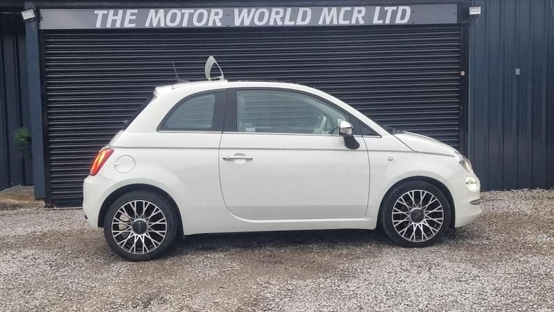 Used Fiat 500 Collezione 69 HP (50 kW) 2018 White Hatchback